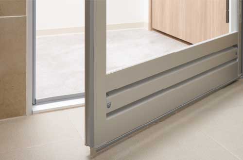 アルミ細框ドア