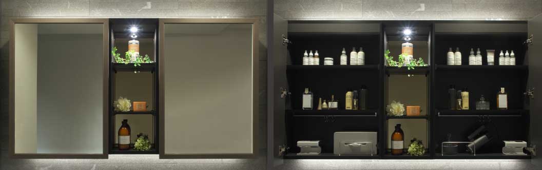 四方木目調框付一面鏡（裏面収納付）