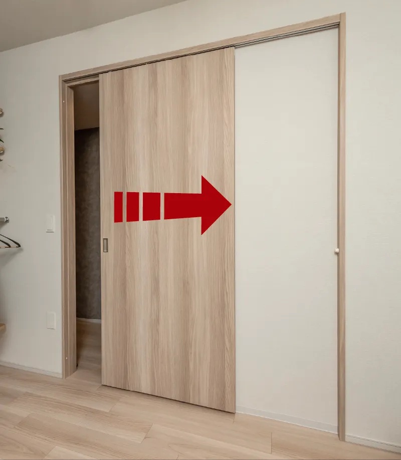 洋室に引き戸を採用