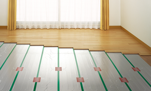 ガス温水床暖房を2室に設置