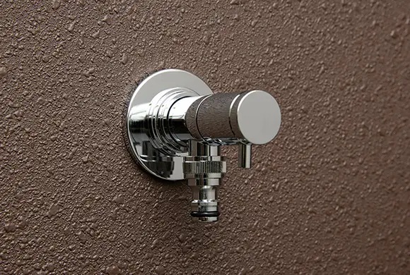 バルコニー水栓