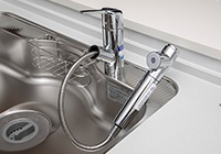 浄水器一体型シングルレバー式 シャワー混合水栓