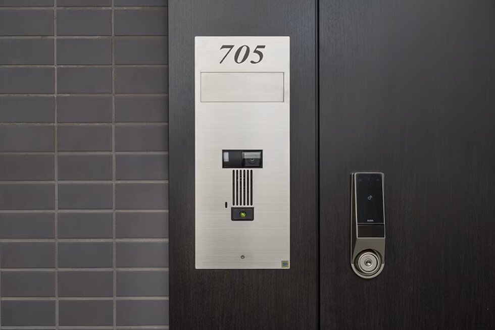 カメラ付玄関前インターホン（子機）