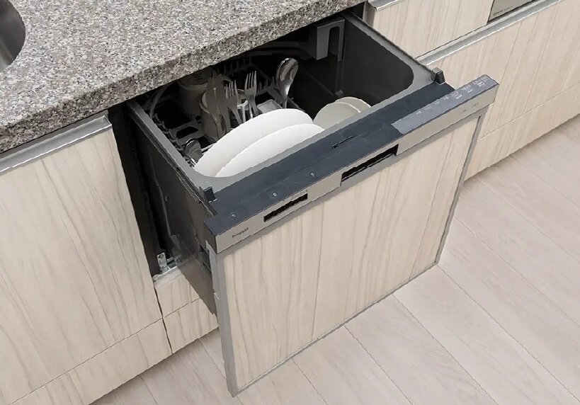 スライド式食器洗い乾燥機（イースト）