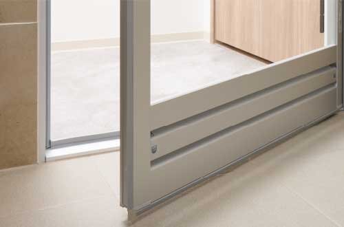 アルミ細框ドア