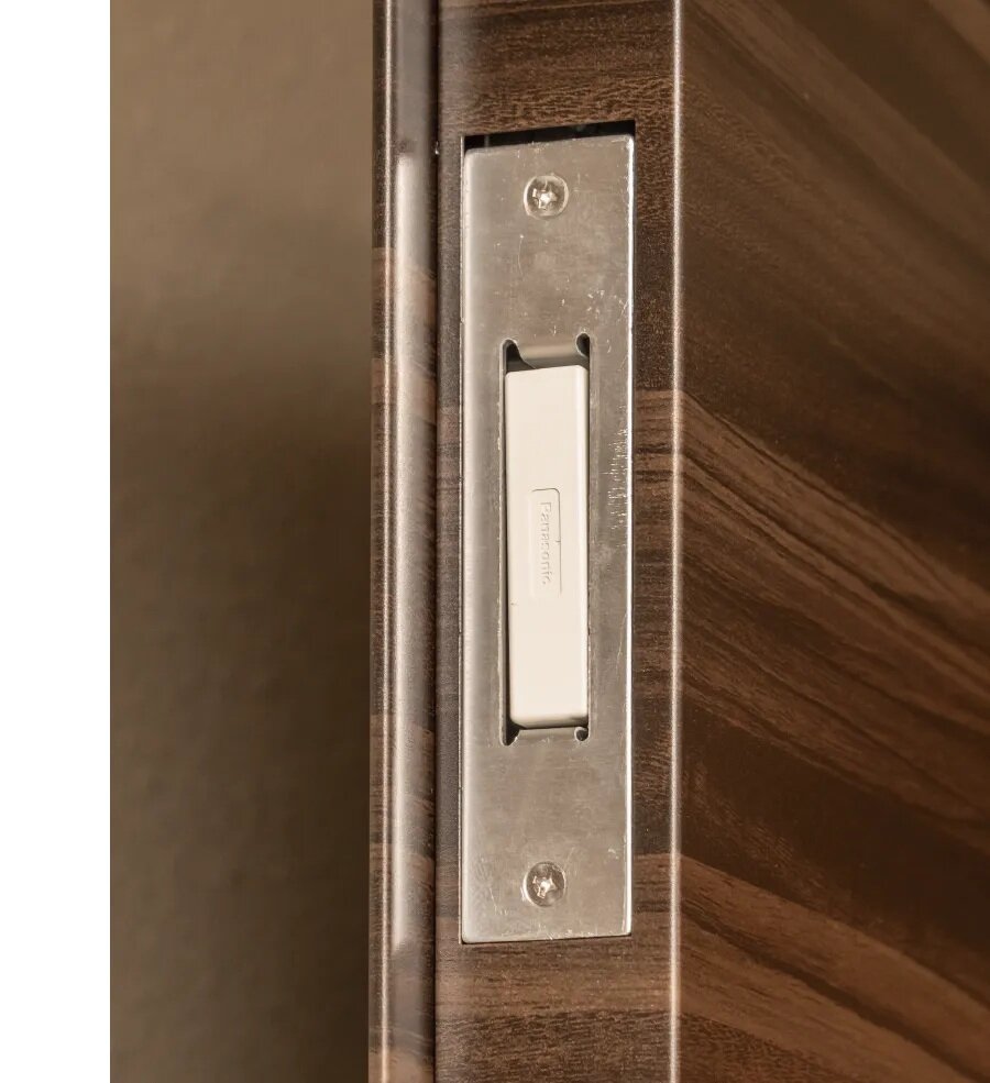 全住戸に、防犯センサーを設置。