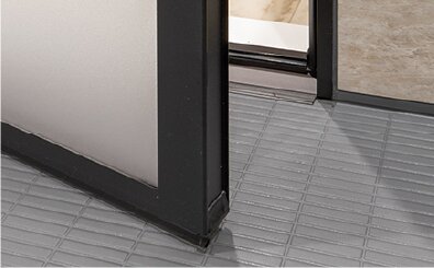 リフレイムドア