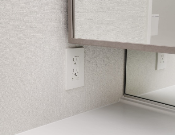 キャビネット下コンセント