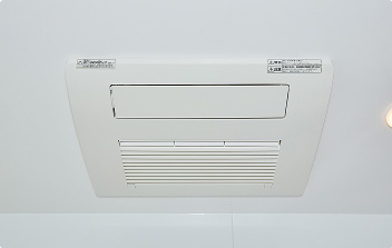 浴室暖房乾燥機