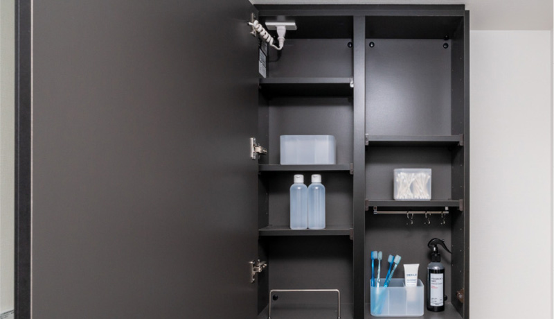 ミラーキャビネット