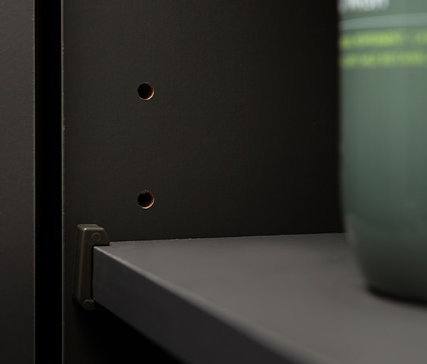 細かい可動棚ピッチ