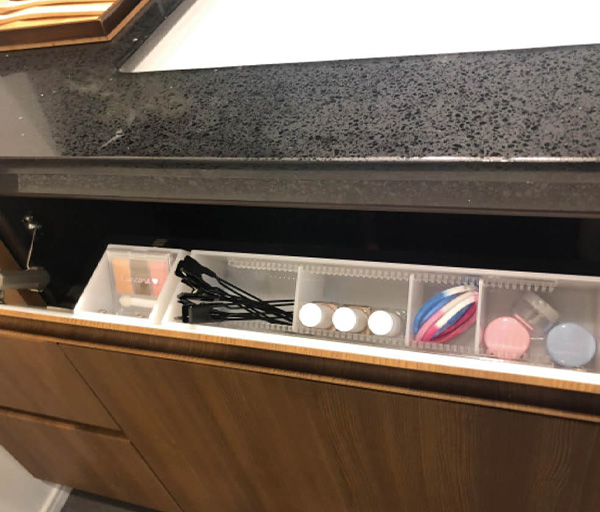 洗面フロントポケット