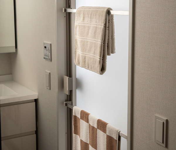 ドアタオル掛け