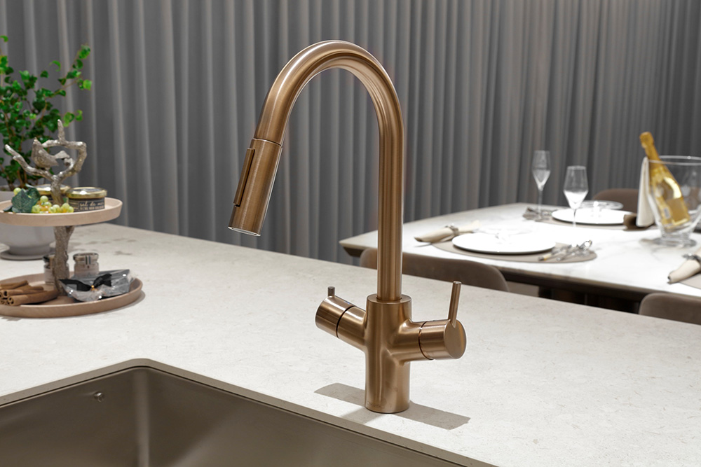 浄水器一体型シャワー水栓