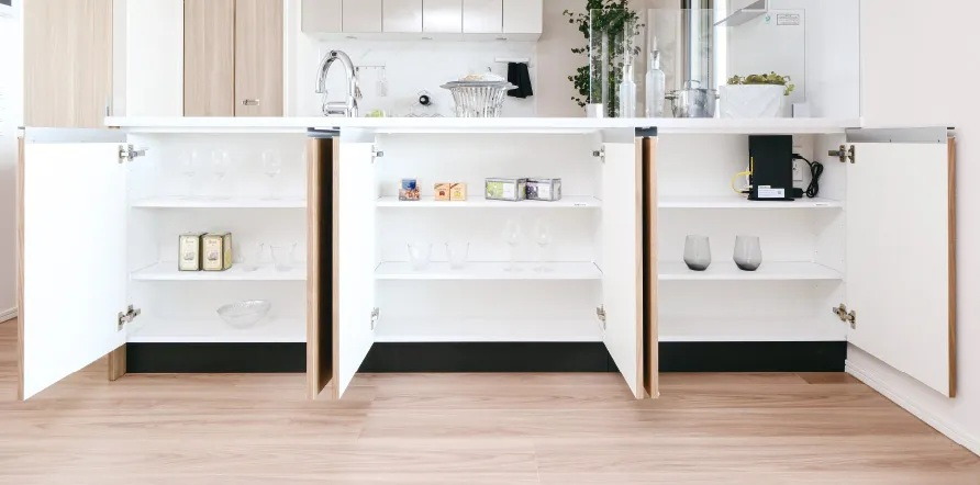 カウンター下部収納