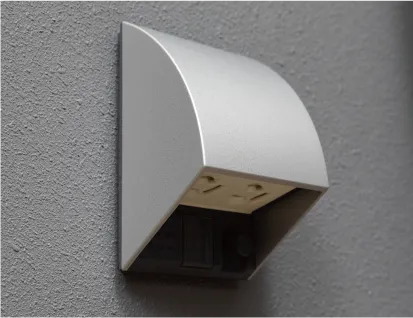 防水コンセント