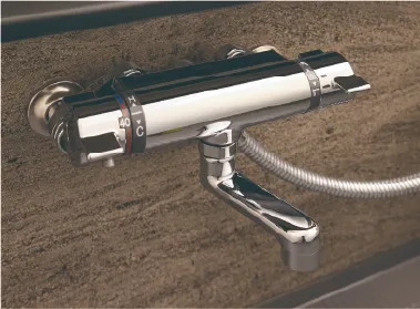 サーモスタット付混合水栓&浴室カウンター