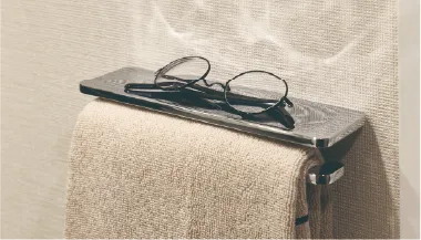 小物置付タオルリング