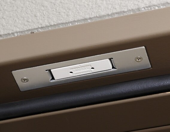 異常を感知・通報する防犯センサー