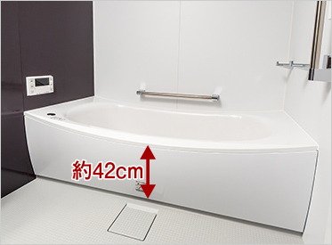 出入りがしやすいユニットバス