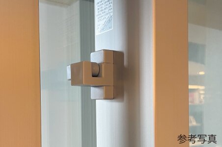 指はさみ防止ストッパー付アルミサッシ