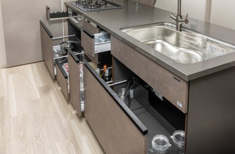 キッチンキャビネット