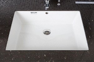 フィオレストーン洗面化粧台