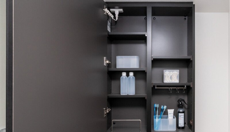 ミラーキャビネット