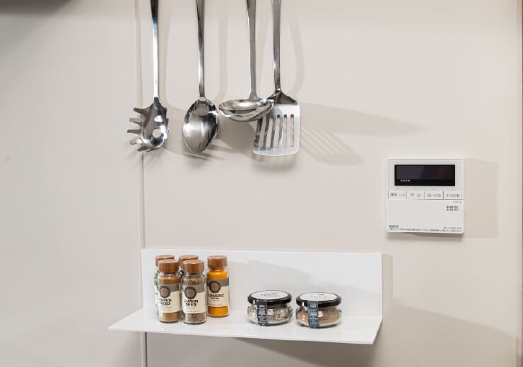 キッチンを美しく彩るホーローパネル