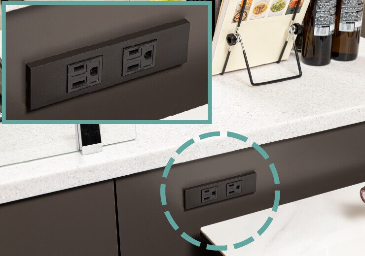 ダイニング側電源