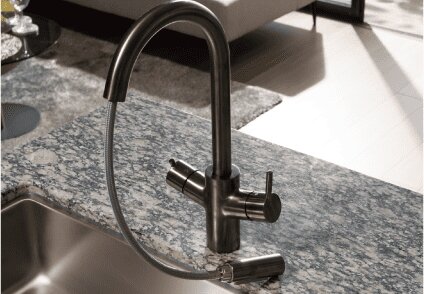 浄水機能付シャワー水栓