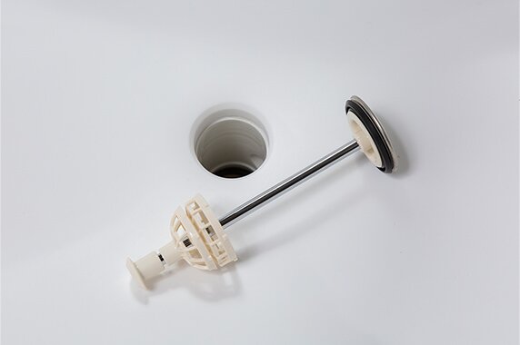 フランジレス排水口