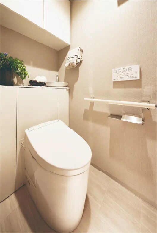 キャビネット付トイレ