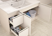 収納豊富なキャビネット