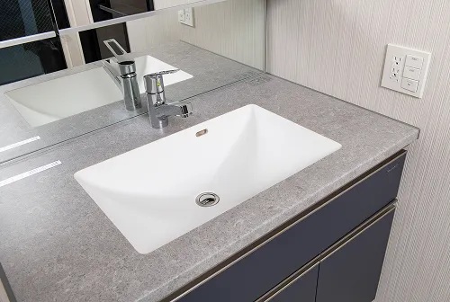 スタイリッシュカウンター