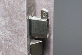 鎌式デッドボルト錠