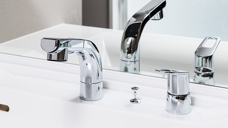 シングルレバー式混合水栓