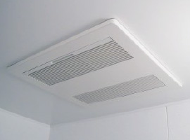 浴室暖房乾燥機（温風・涼風機能付）