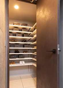 シューズクローク