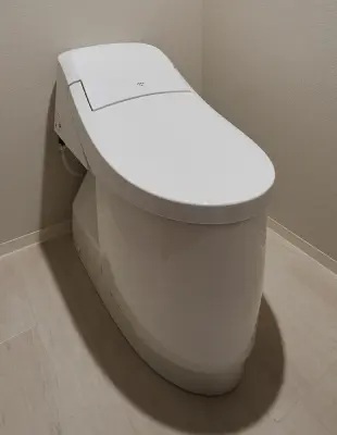 ローシルエットトイレ
4階〜29階