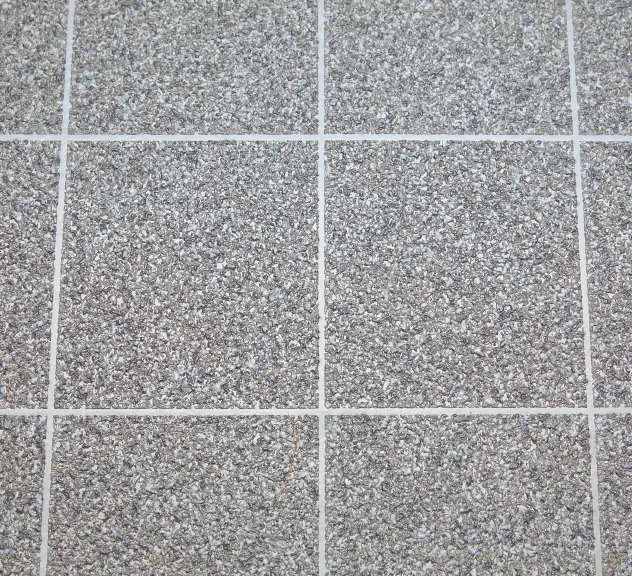 ノンスリップシート採用