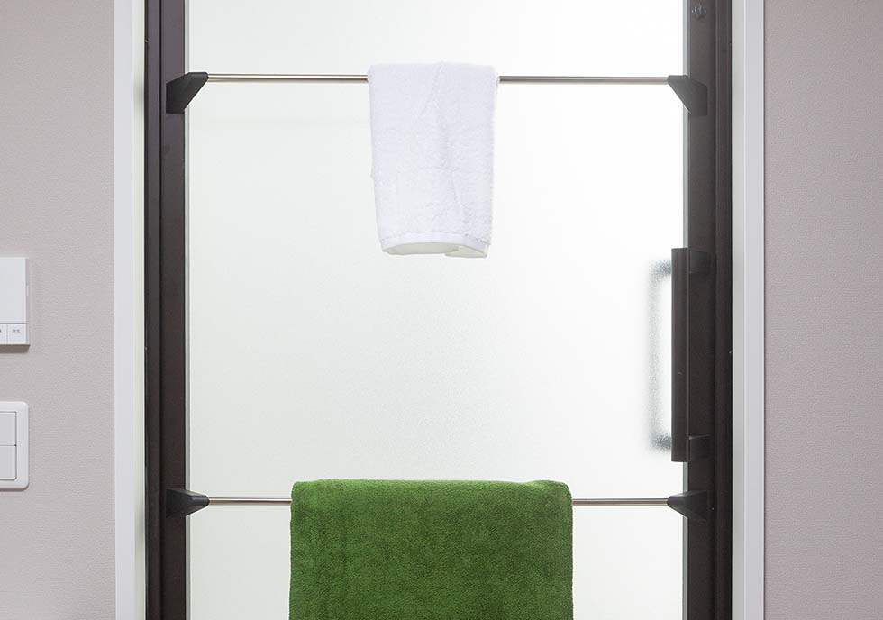 ダブルタオルハンガー