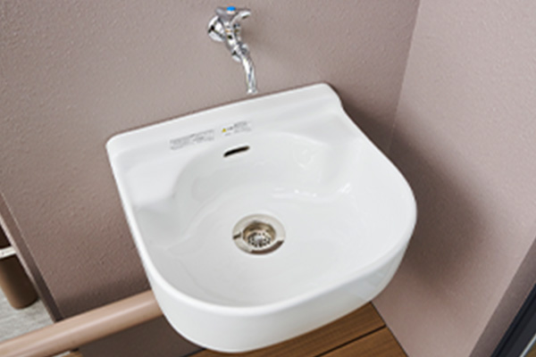 バルコニー水栓