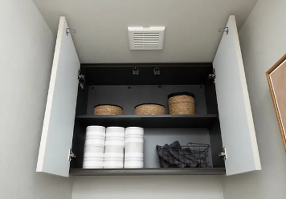 トイレ上部収納