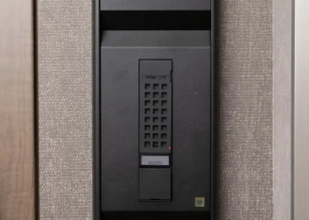 玄関インターホン