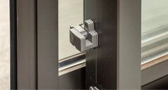 指詰め防止ストッパー