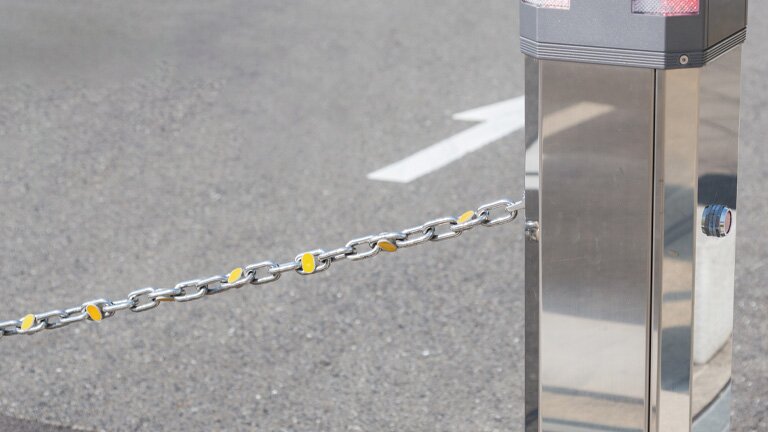 チェーンゲート