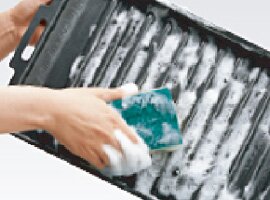 油が落ちやすいフッ素加工