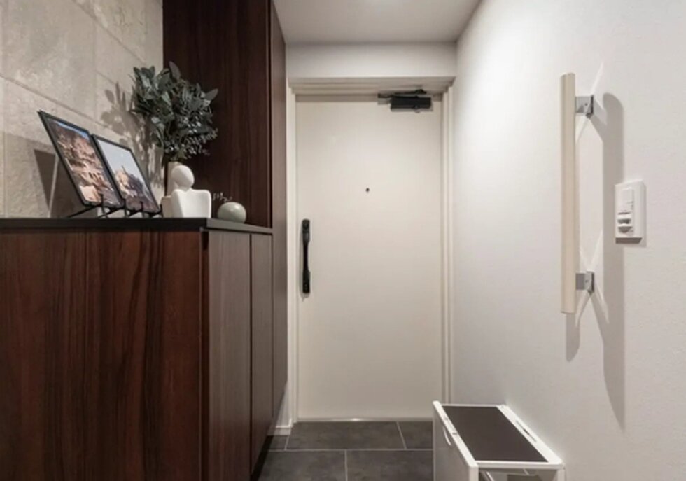 玄関「サポートチェア」