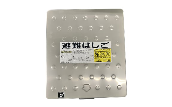 バルコニー避難ハッチ